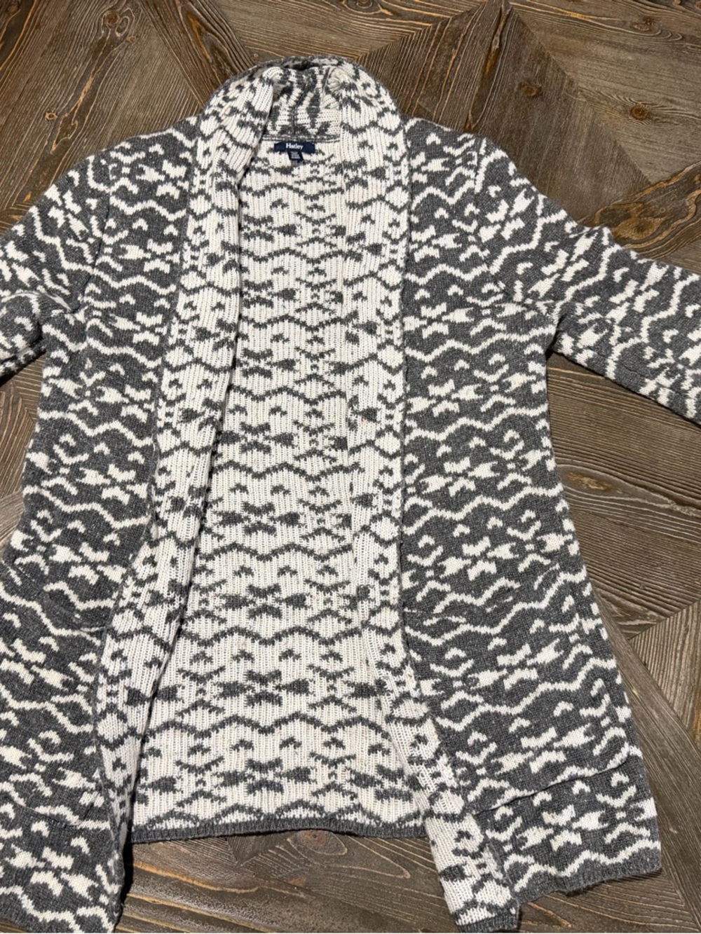 Hatley Gray and White Patterned Open-Front Cardigan